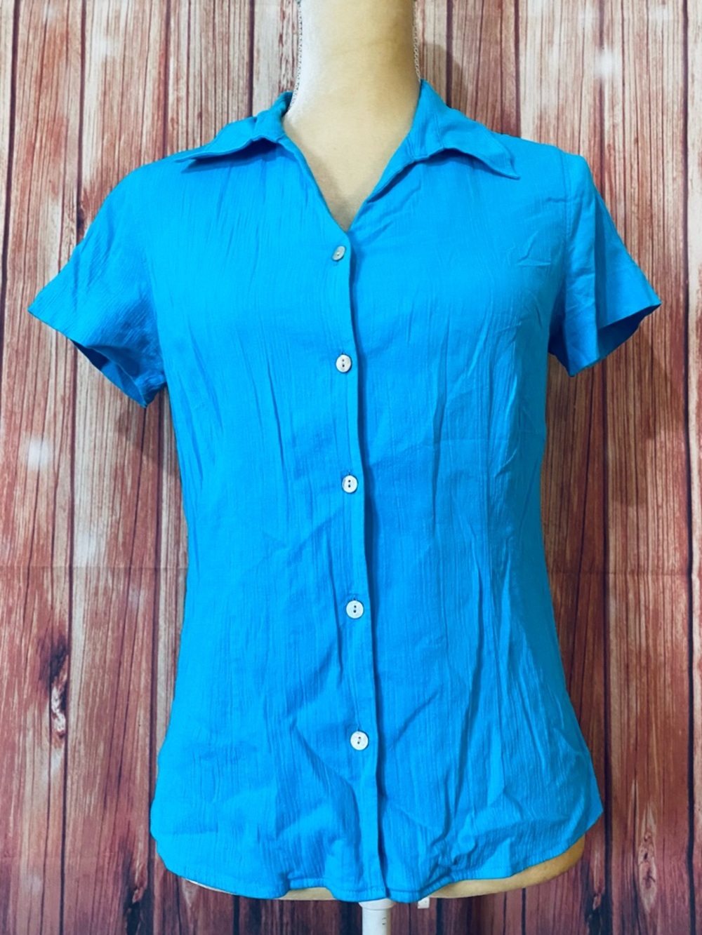 Women’s Medium Blouse Harold’s Short Sleeves Button Down Soft Cotton Textured